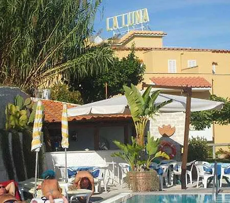 La Luna Barano dʼIschia