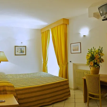 La Luna 3* Барано-д'Иския