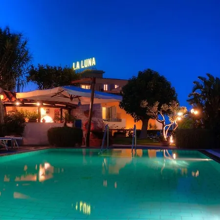 La Luna 3*
