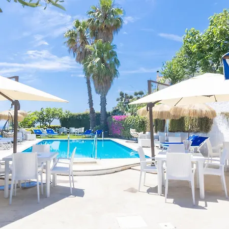 Szálloda La Luna Barano dʼIschia