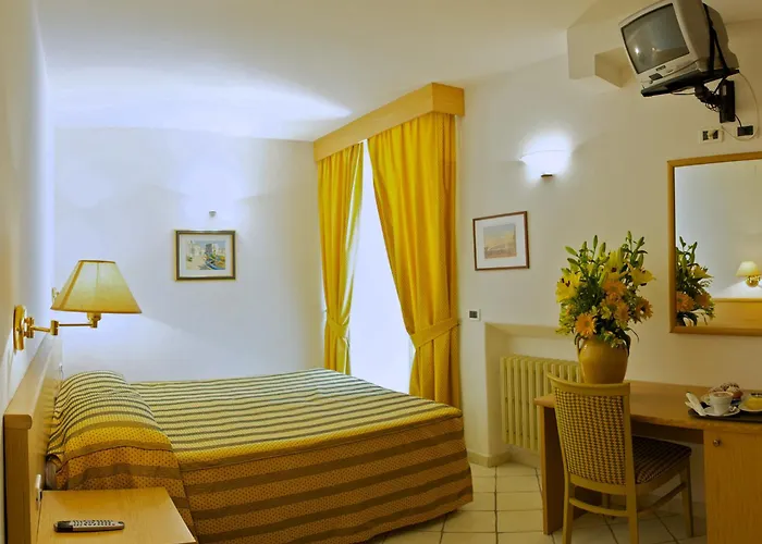 La Luna 3* Барано-д'Иския