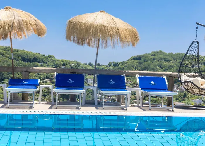 La Luna Отель 3*