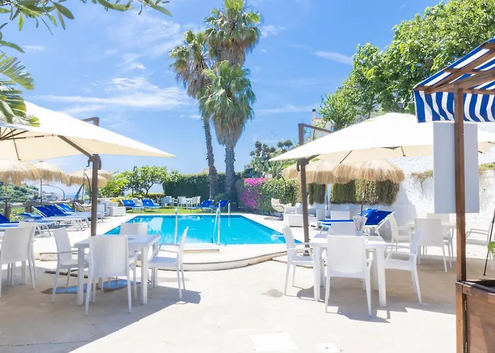 Отель La Luna Барано-д'Иския