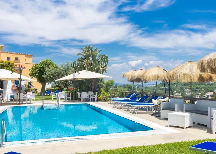 La Luna Отель 3*