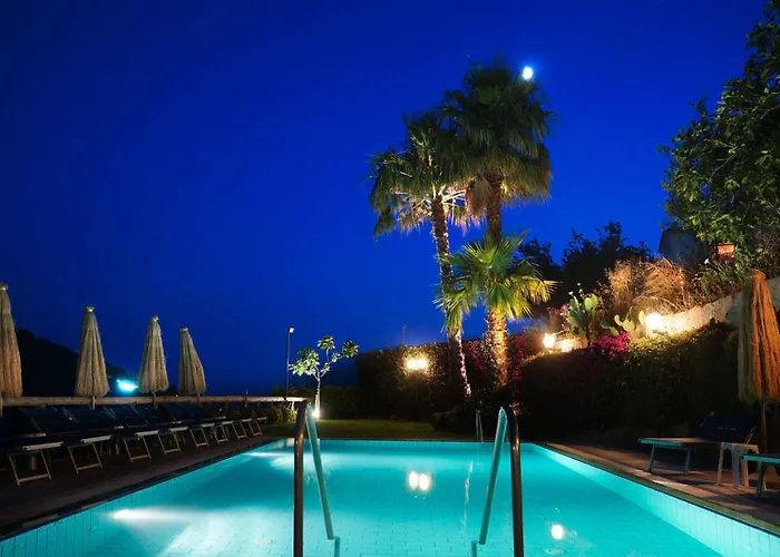 La Luna Барано-д'Иския