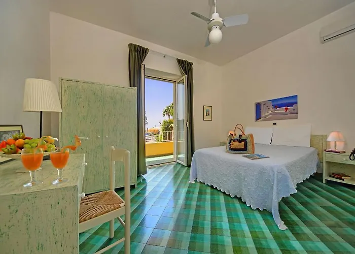 La Luna 3* Барано-д'Иския