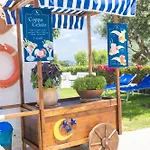 מלון La Luna 3*